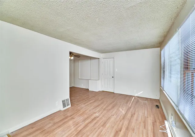 Photo 3 of Sale Pending at (Undisclosed), Saint Louis, MO 63137 | MLS# 25000043 | Listing updated on 2025-03-18