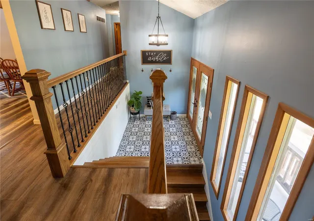 Photo 3 of Single family home for sale at 12535 Tall Pine Dr, Sainte Genevieve, MO 63670 | MLS# 25000131 | Listing updated on 2025-01-05