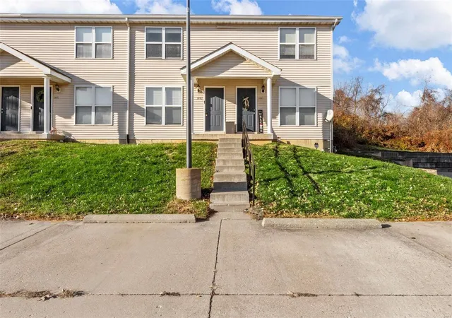 Photo 1 of Townhouse for sale at 1443 Alberta Dr, Saint Charles, MO 63303 | MLS# 25000189 | Listing updated on 2025-01-02