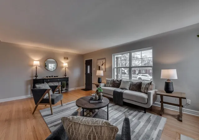 Photo 2 of Single family home for sale at 9836 Arv Ellen Dr, Saint Louis, MO 63123 | MLS# 25000399 | Listing updated on 2025-01-05
