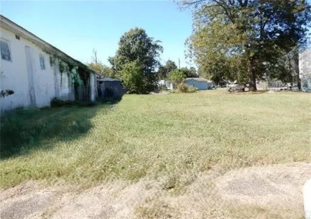 Photo 1 of Land for sale at 0 Laurant Ave, Caruthersville, MO 63830 | MLS# 25000504 | Listing updated on 2025-01-04