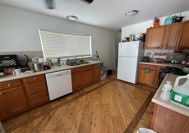 Photo 3 of Single family home for sale at 9006 Bessemer Ave, Saint Louis, MO 63134 | MLS# 25000513 | Listing updated on 2025-01-07
