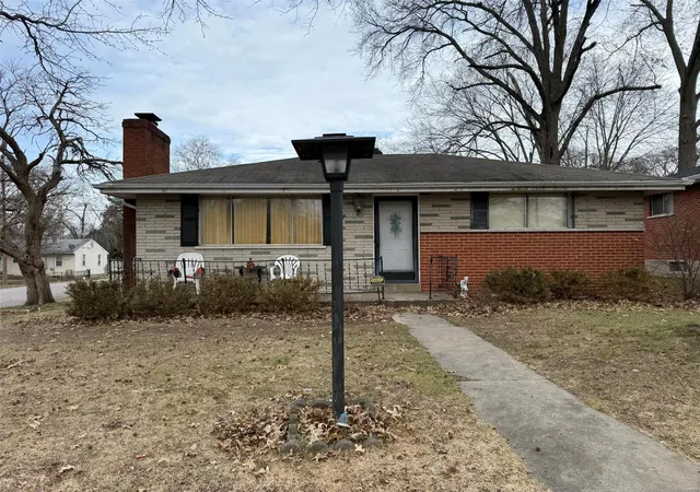 Photo 1 of Single family home for sale at 1149 Reale Ave, Saint Louis, MO 63138 | MLS# 25000517 | Listing updated on 2025-01-07