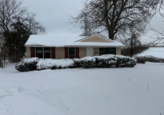 Photo 1 of Single family home for sale at 8605 Haltonia Ln, Saint Louis, MO 63134 | MLS# 25000550 | Listing updated on 2025-01-07