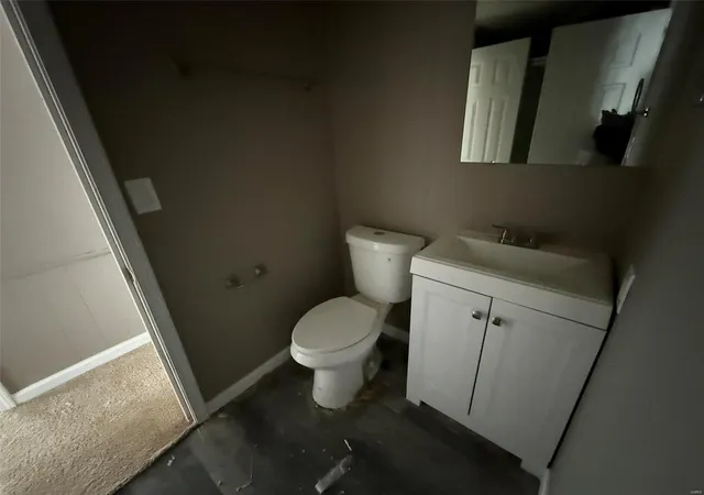 Photo 3 of Single family home for sale at 3534 Elm Point Rd, Saint Charles, MO 63301 | MLS# 25000588 | Listing updated on 2025-01-07