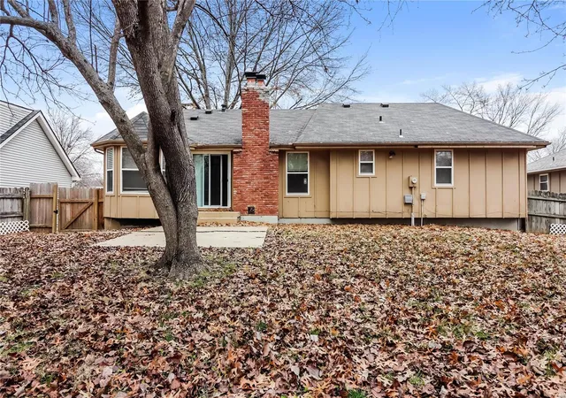 Photo 15 of Single family home for sale at 9012 Laurel Ave, Kansas City, MO 64138 | MLS# 25000613 | Listing updated on 2025-01-05