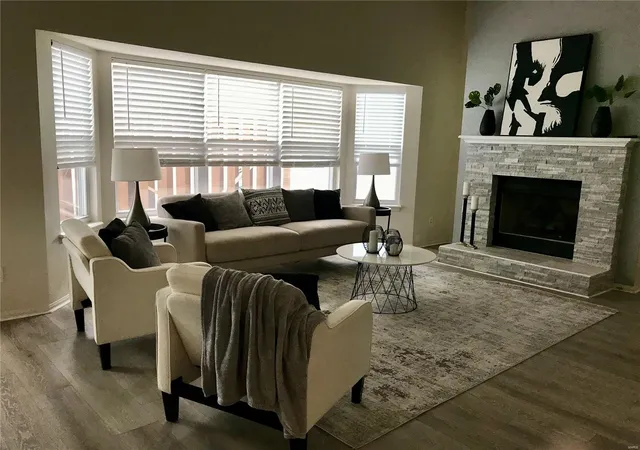 Photo 3 of Condo for sale at 45 Lienemann Ct, Saint Peters, MO 63303 | MLS# 25000787 | Listing updated on 2025-03-10
