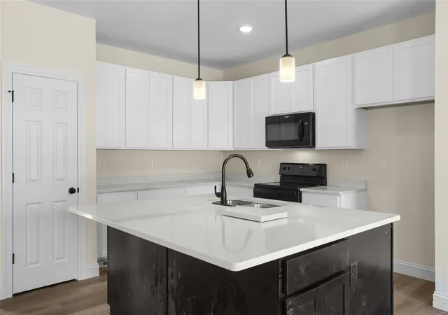 Photo 3 of Single family home for sale at 45 Fiddlers Close #45 STB, Washington, MO 63090 | MLS# 25000872 | Listing updated on 2025-01-07