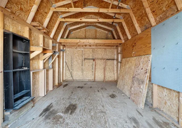 Photo 26 of Sale Pending at 10905 Lee Ln, Saint Ann, MO 63074 | MLS# 25000967 | Listing updated on 2025-03-11