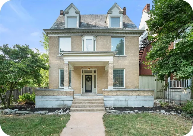 Photo 1 of Single family home for sale at 4358 Mcpherson, Saint Louis, MO 63108 | MLS# 25000984 | Listing updated on 2025-02-04