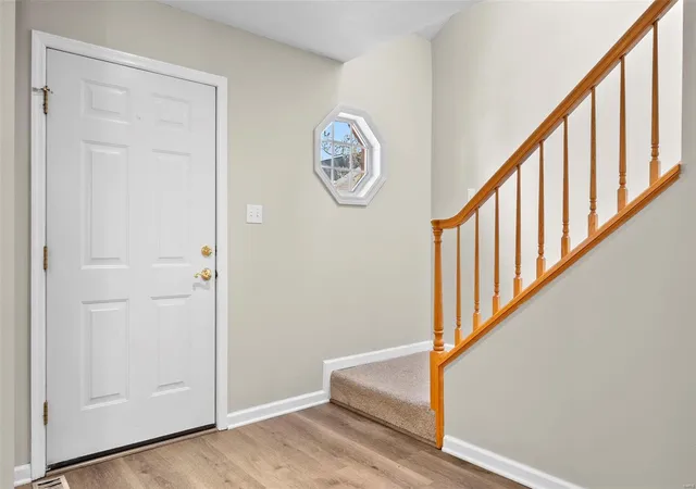 Photo 2 of Townhouse for sale at 3155 Carrsville Ct, Saint Louis, MO 63139 | MLS# 25001035 | Listing updated on 2025-01-09