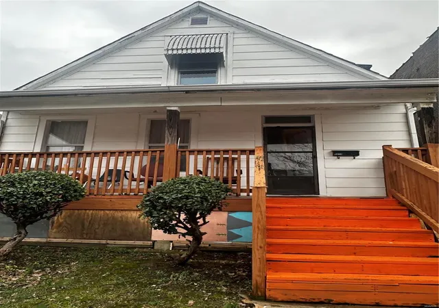 Photo 1 of Single family home for sale at 5414 Gravois Ave, Saint Louis, MO 63116 | MLS# 25001103 | Listing updated on 2025-03-06