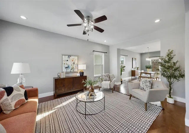 Photo 2 of Single family home for sale at 4230 Norfolk Ave, Saint Louis, MO 63110 | MLS# 25001178 | Listing updated on 2025-03-18