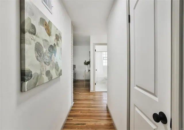Photo 2 of Single family home for sale at 470 Burns Ave, Saint Louis, MO 63122 | MLS# 25001190 | Listing updated on 2025-01-09