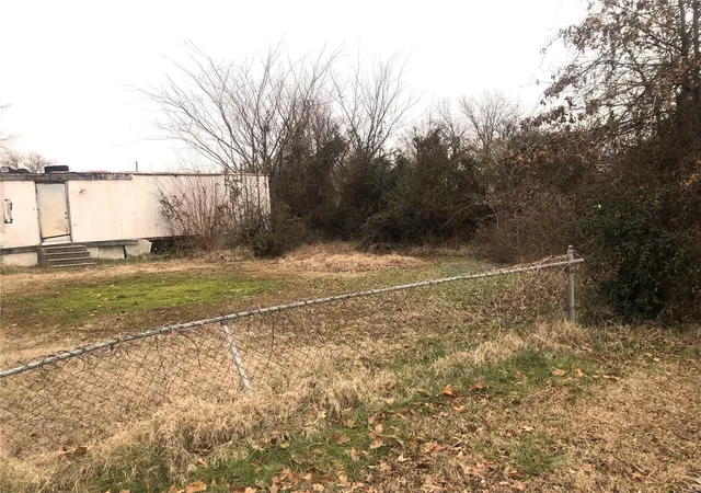 Homes for sale in New Madrid, MO | 136 E Francis, New Madrid, MO 63869 | MLS# 25001308