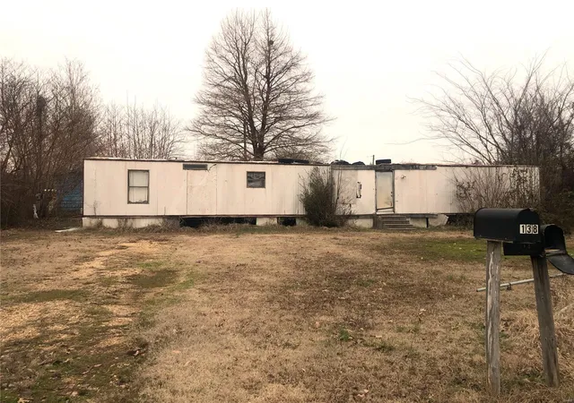 Homes for sale in New Madrid, MO | 136 E Francis, New Madrid, MO 63869 | MLS# 25001308
