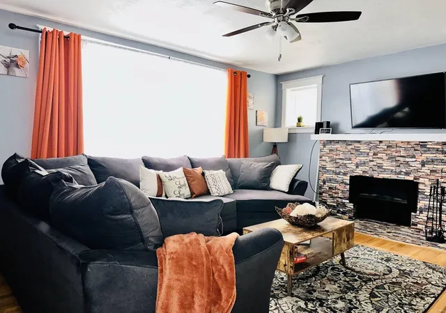 Photo 3 of Multi family home for sale at 4983 Chippewa St, Saint Louis, MO 63109 | MLS# 25001349 | Listing updated on 2025-01-13
