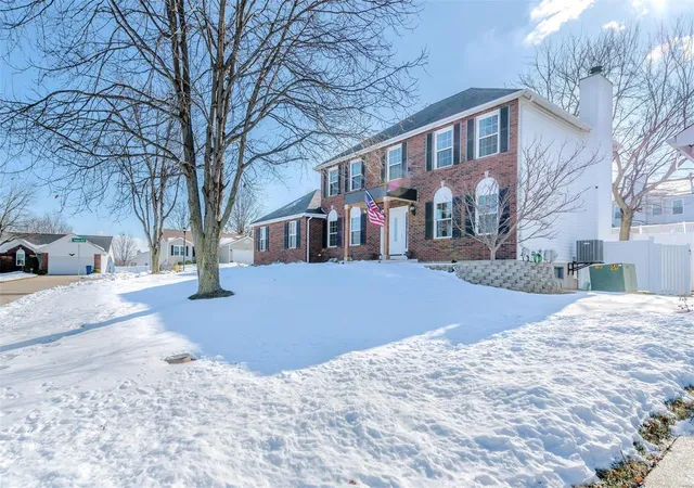 Photo 1 of Single family home for sale at 3521 Ruby Ln, Saint Charles, MO 63303 | MLS# 25001533 | Listing updated on 2025-01-28