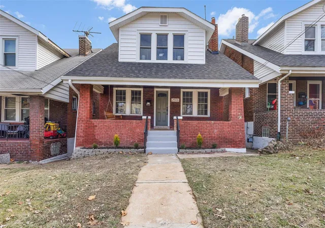 Photo 1 of Single family home for sale at 2506 Sulphur Ave, Saint Louis, MO 63139 | MLS# 25001818 | Listing updated on 2025-01-17