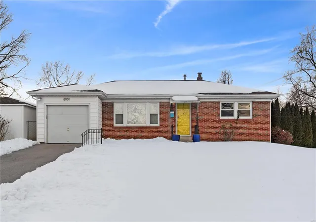 Photo 1 of Single family home for sale at 8001 Brittin Pl, Saint Louis, MO 63123 | MLS# 25002060 | Listing updated on 2025-01-15