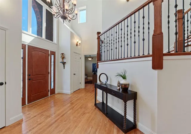 Photo 3 of Mansion for sale at 14331 Wainridge Dr, Chesterfield, MO 63017 | MLS# 25002077 | Listing updated on 2025-03-13