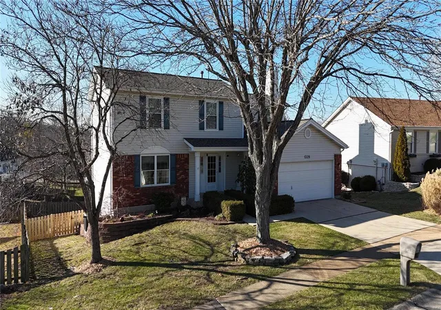 1st image of 1328 Piedras Pkwy, Fenton, MO 63026 | MLS# 25002198