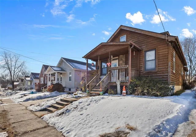 Photo 2 of Single family home for sale at 4932 Heege Rd, Saint Louis, MO 63123 | MLS# 25002216 | Listing updated on 2025-01-21