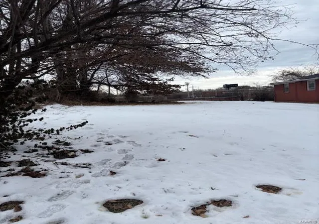 Photo 2 of Land for sale at 8015 Hicks Ave, Saint Louis, MO 63117 | MLS# 25002537 | Listing updated on 2025-03-29