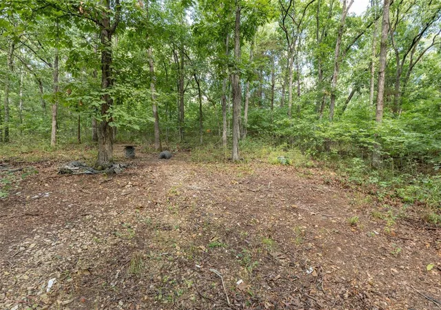5th image of 3171 Flucom Rd, De Soto, MO 63020 | MLS# 25002855