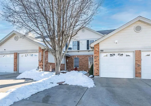 Photo 1 of Townhouse for sale at 1377 Deerfield Ests Dr, O Fallon, MO 63366 | MLS# 25003256 | Listing updated on 2025-01-22