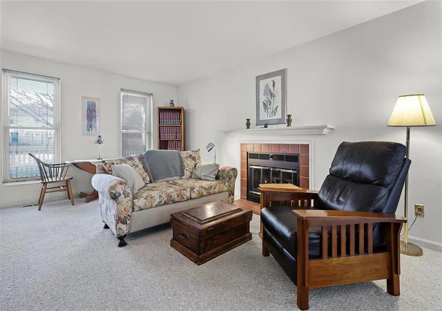 Photo 3 of Townhouse for sale at 5715 Westminster Pl, Saint Louis, MO 63112 | MLS# 25003258 | Listing updated on 2025-01-23