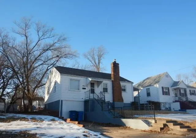 Photo 1 of Sale Pending at 5613 Statler Ave, Saint Louis, MO 63136 | MLS# 25003350 | Listing updated on 2025-02-27