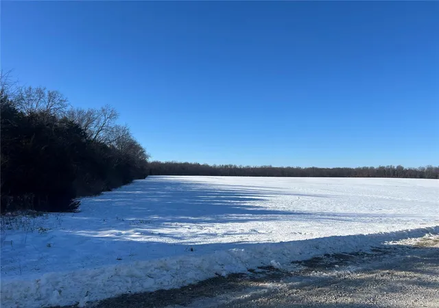 Land for sale at 0 White Rd, Montgomery, MO 63361 | MLS# 25003412