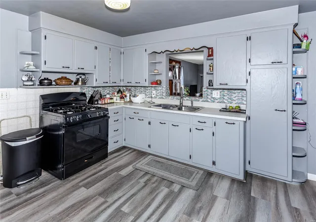 3rd image of 514 Penn St, Belleville, IL 62223 | MLS# 25003565