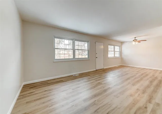 Photo 2 of Single family home for sale at 2600 Belair Terr, Florissant, MO 63033 | MLS# 25003570 | Listing updated on 2025-01-23