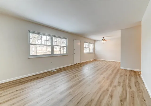 Photo 3 of Single family home for sale at 2600 Belair Terr, Florissant, MO 63033 | MLS# 25003570 | Listing updated on 2025-01-23