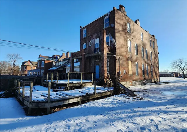 Photo 3 of Single family home for sale at 3027 Rauschenbach Ave, Saint Louis, MO 63107 | MLS# 25003591 | Listing updated on 2025-01-27