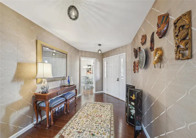 Photo 2 of Condo for sale at 304 Valley Frg Ct, Chesterfield, MO 63017 | MLS# 25003691 | Listing updated on 2025-03-24
