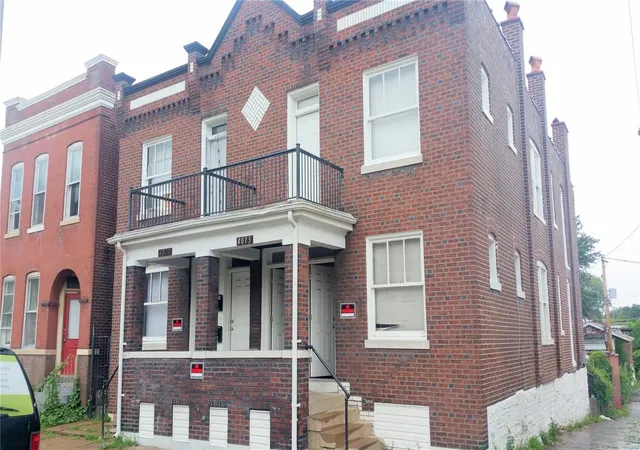 Photo 2 of Multi family home for sale at 4015 California Ave, Saint Louis, MO 63118 | MLS# 25003762 | Listing updated on 2025-03-20