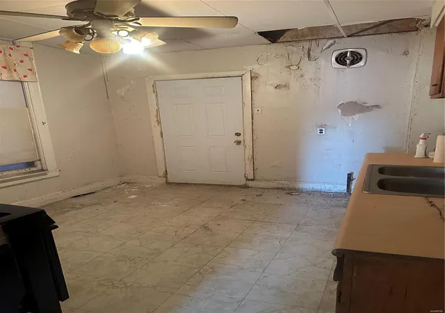 Photo 2 of Single family home for sale at 4319 Aldine Ave, Saint Louis, MO 63113 | MLS# 25003766 | Listing updated on 2025-01-25