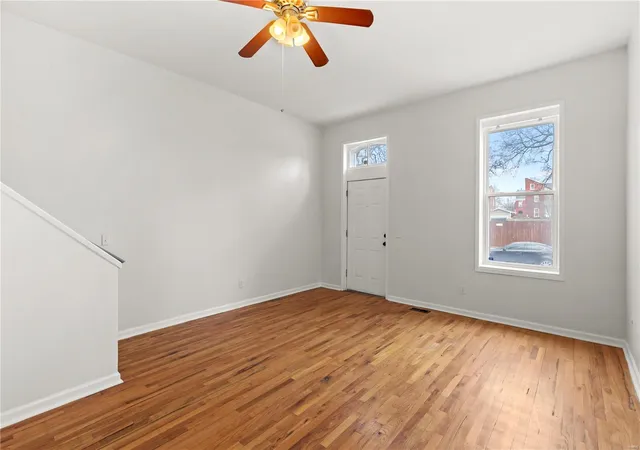 Photo 4 of Townhouse for sale at 2251 Indiana, Saint Louis, MO 63104 | MLS# 25003842 | Listing updated on 2025-02-26