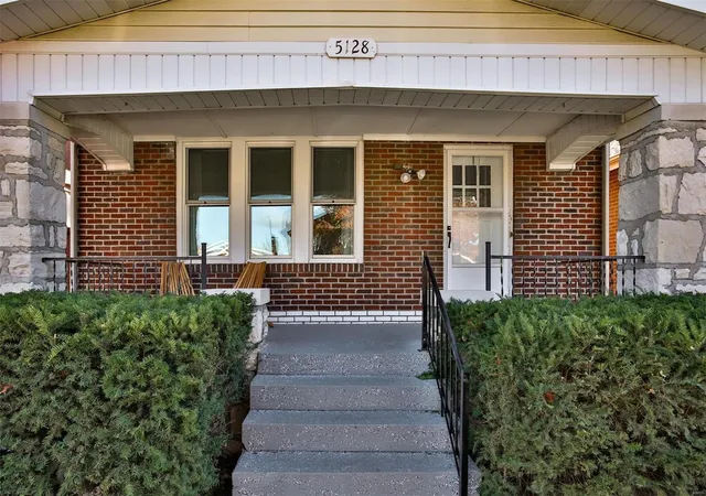 Photo 2 of Single family home for sale at 5128 Goethe Ave, Saint Louis, MO 63109 | MLS# 25004089 | Listing updated on 2025-03-19