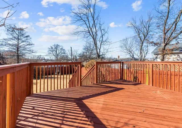 Photo 14 of Sale Pending at 7740 Dale Ave, Saint Louis, MO 63117 | MLS# 25004247 | Listing updated on 2025-03-19