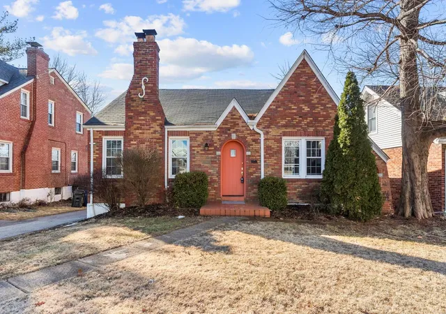 Photo 1 of Sale Pending at 7740 Dale Ave, Saint Louis, MO 63117 | MLS# 25004247 | Listing updated on 2025-03-19
