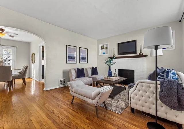 Photo 2 of Sale Pending at 7740 Dale Ave, Saint Louis, MO 63117 | MLS# 25004247 | Listing updated on 2025-03-19