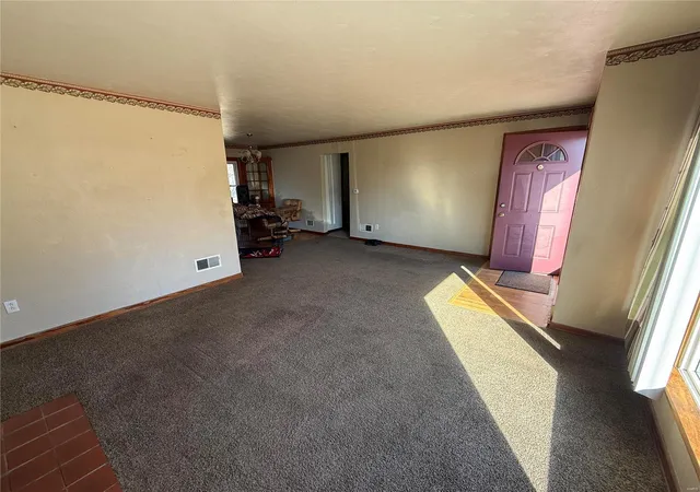 Homes for sale in East Alton, IL | 282 Hi Pointe Pl, East Alton, IL 62024 | MLS# 25004298