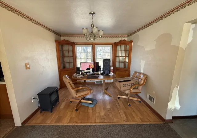 Homes for sale in East Alton, IL | 282 Hi Pointe Pl, East Alton, IL 62024 | MLS# 25004298