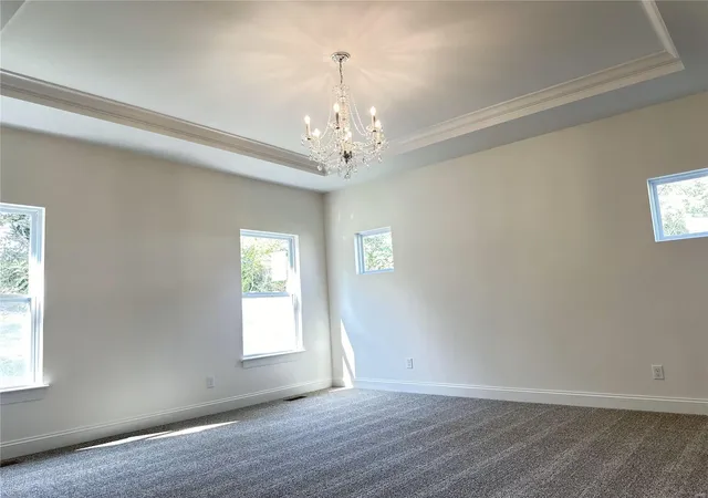Photo 3 of Single family home for sale at 4919 Butler Hl Rd, Saint Louis, MO 63128 | MLS# 25004354 | Listing updated on 2025-01-31