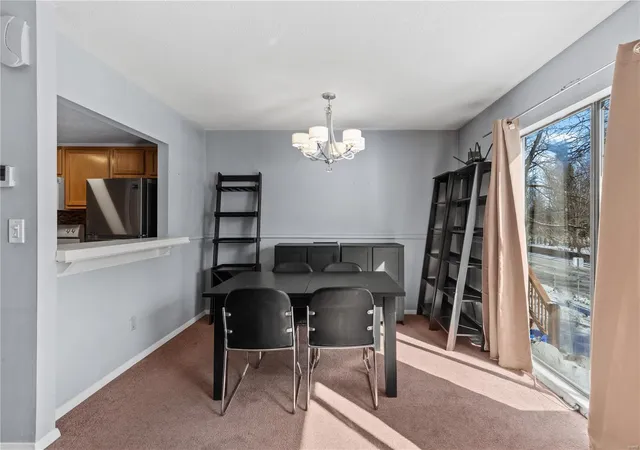 Photo 4 of Condo for sale at 858 Lionsgate Dr, Saint Louis, MO 63130 | MLS# 25004368 | Listing updated on 2025-03-17