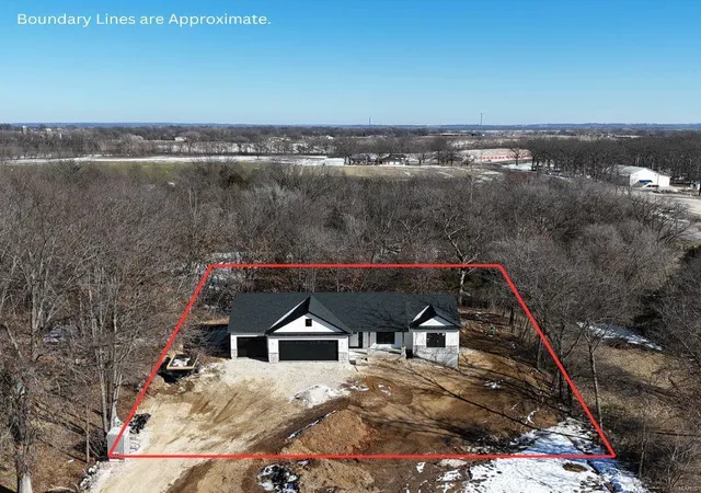Photo 49 of Sale Pending at 12 Winchester Run, Old Monroe, MO 63369 | MLS# 25004507 | Listing updated on 2025-03-10
